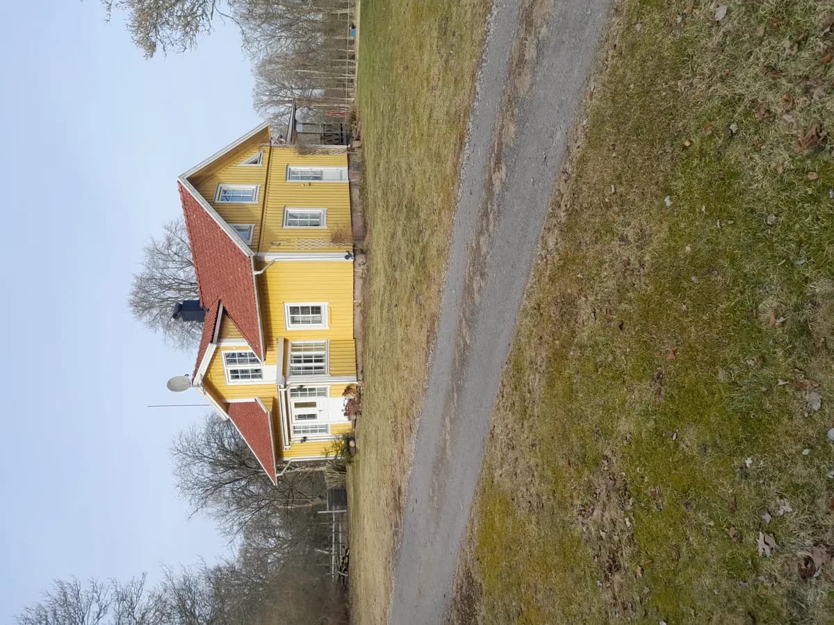 Hyresbostad på Liljenäs Gård i Forsheda