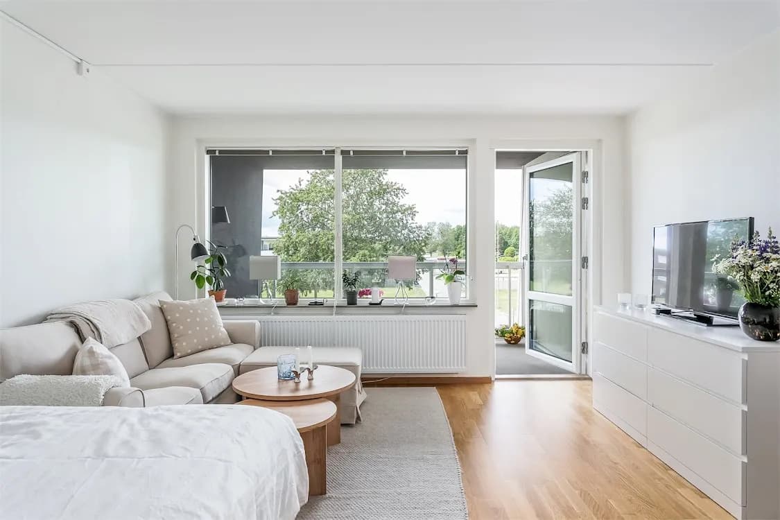 Hyreslägenhet på Bro i bro