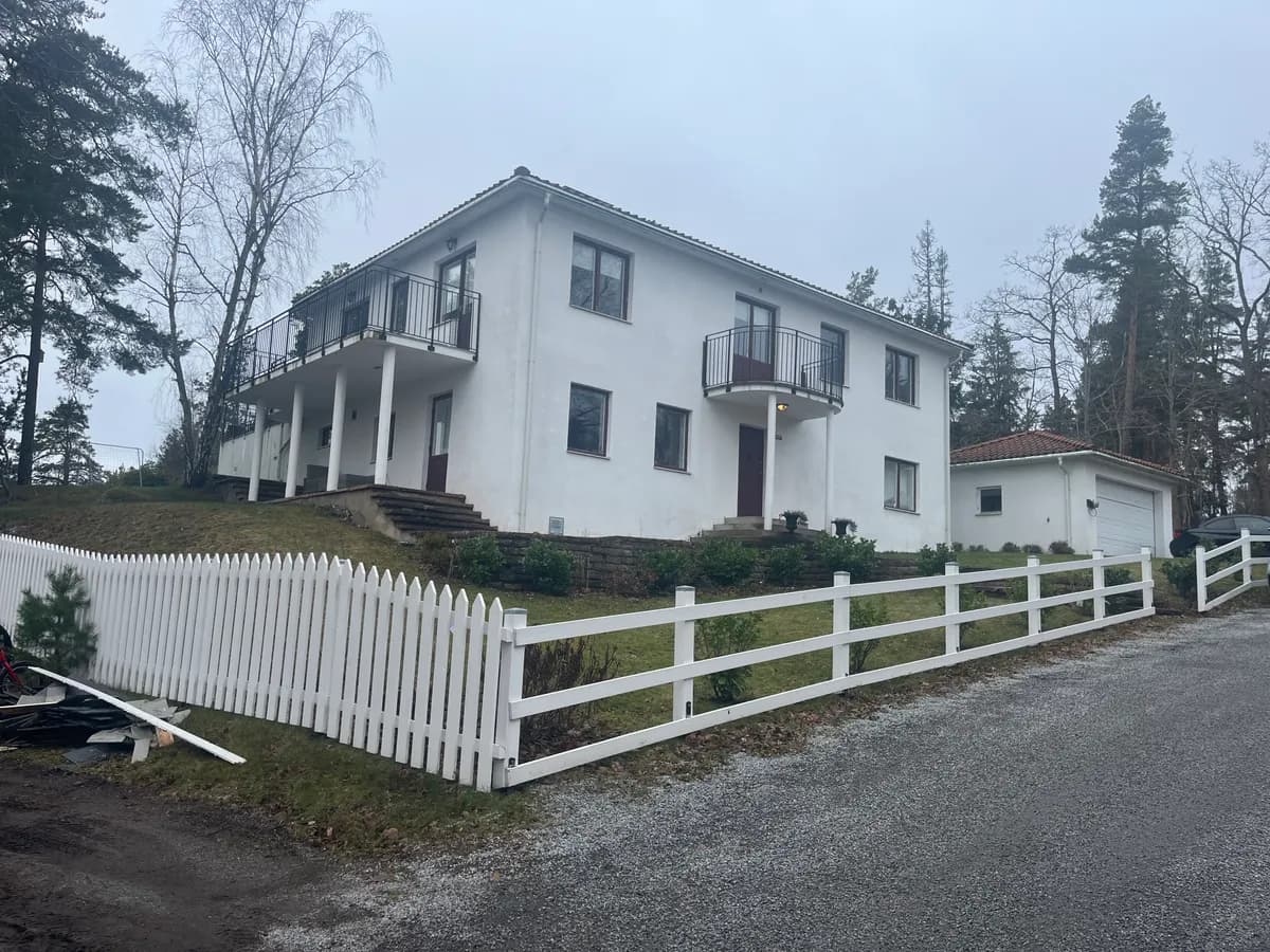 Hyresbostad på Johan Häggs väg i Saltsjö-duvnäs