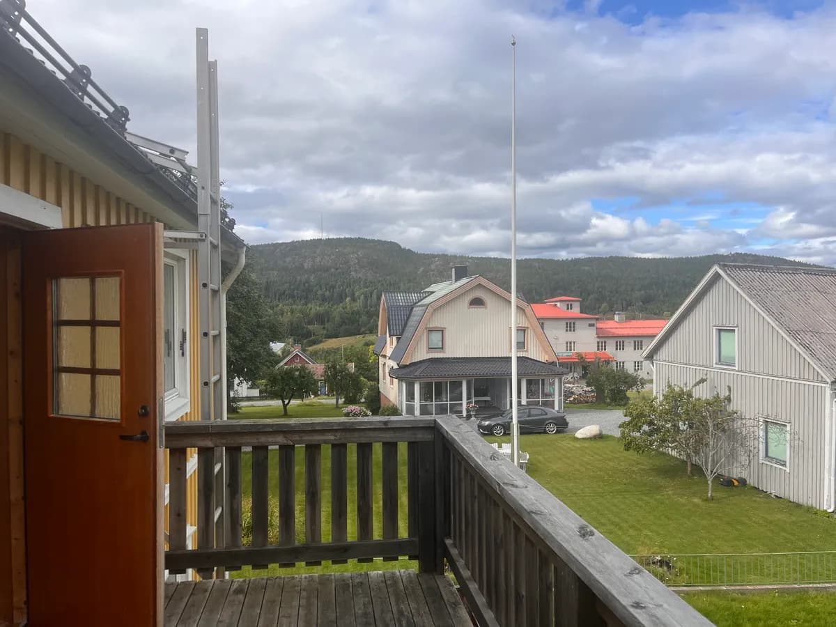 Hyreslägenhet på Petsamovägen i Mjällom