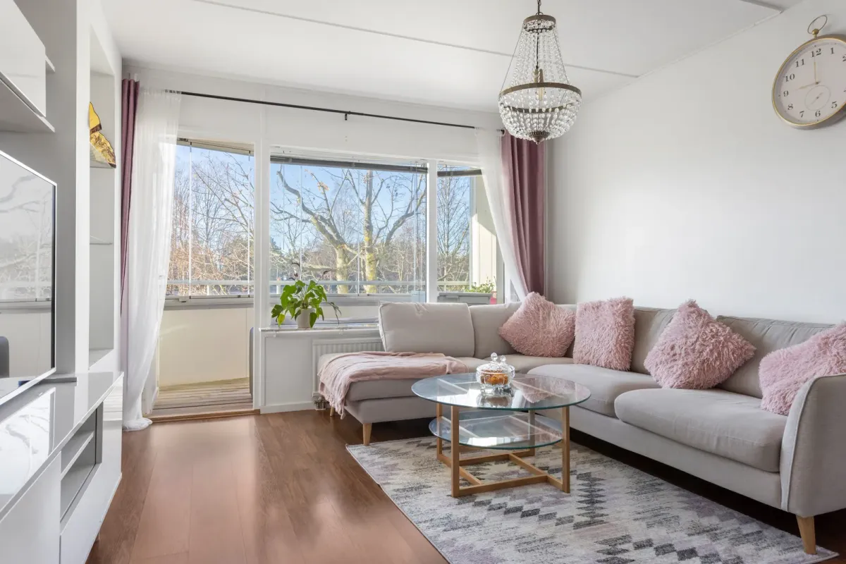 Hyreslägenhet på Brandbergen i brandbergen