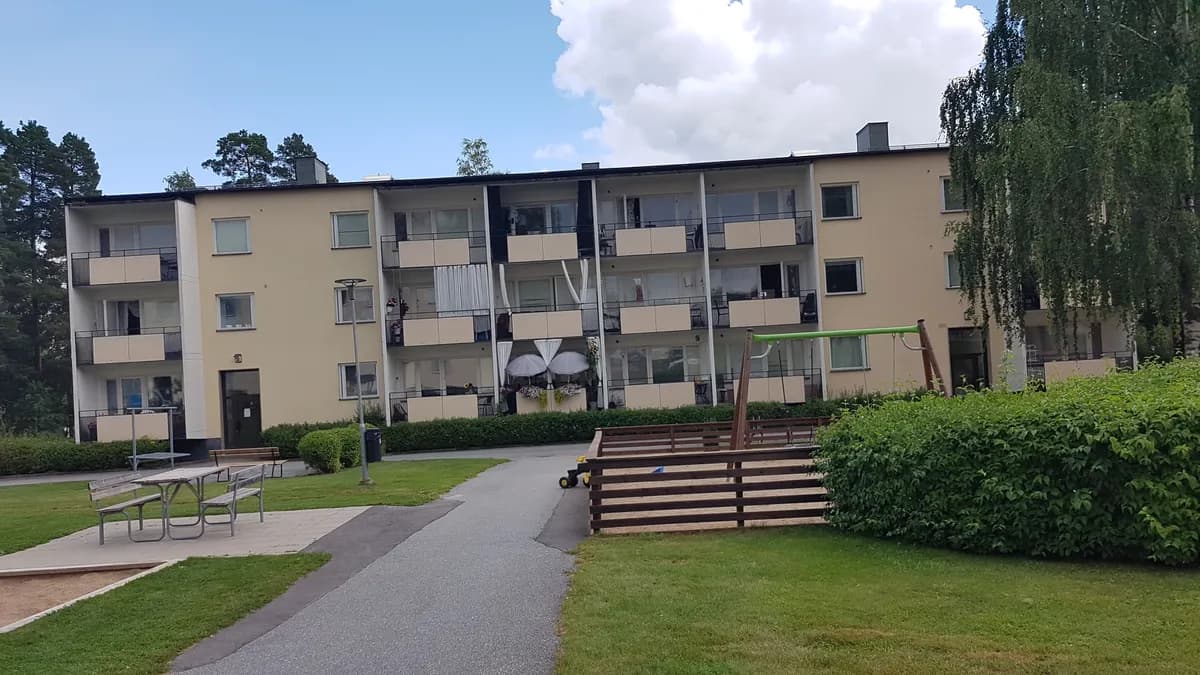 Hyreslägenhet på Skinnarbacken i Lindesberg