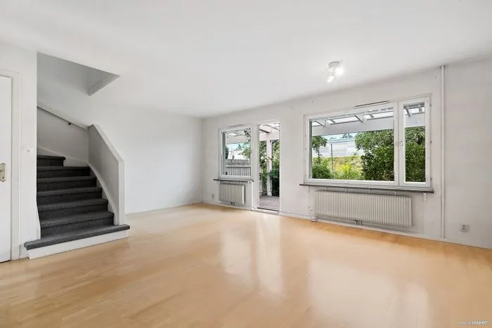 Hyresbostad på Galoppvägen i Järfälla