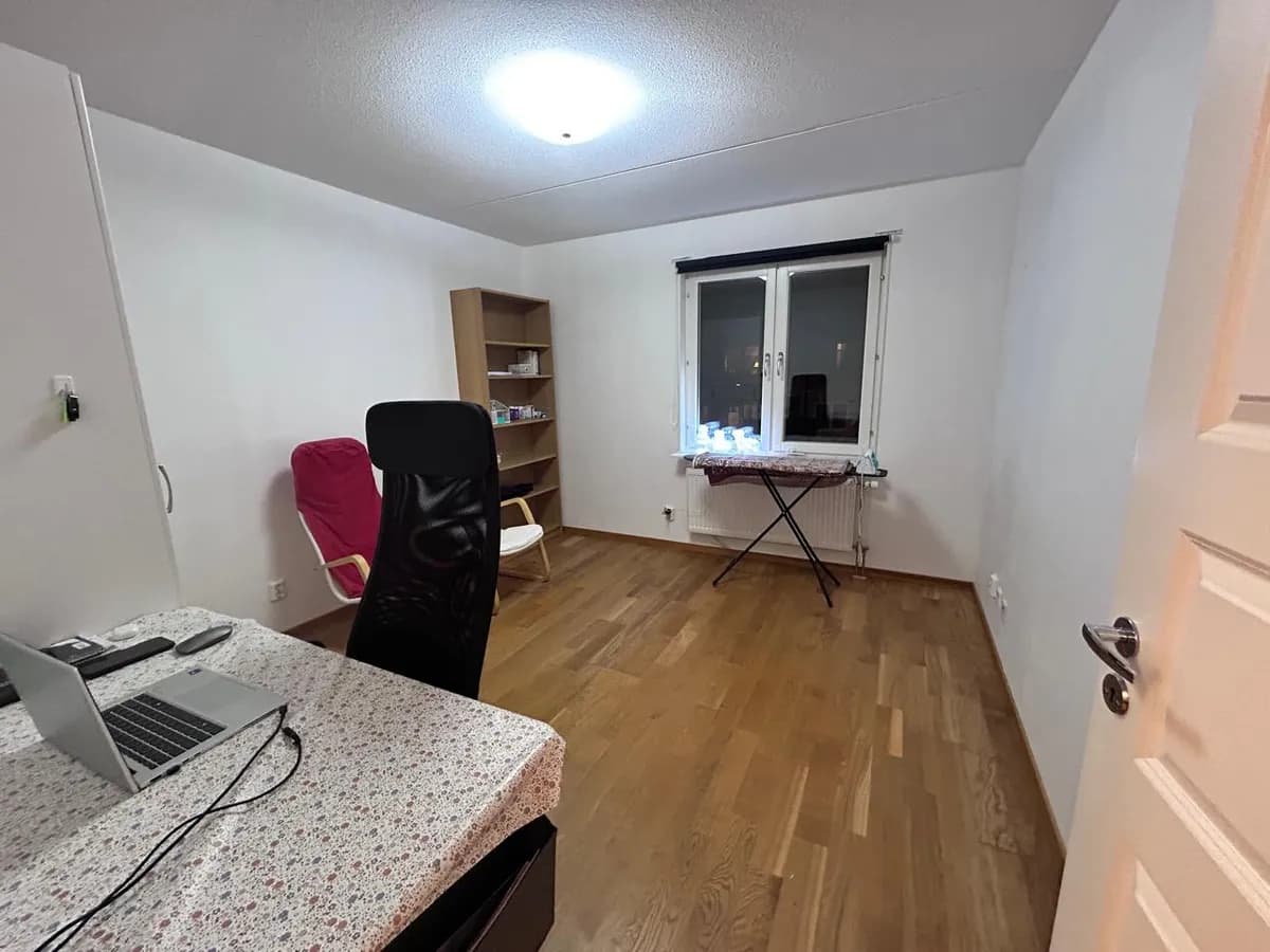 Hyreslägenhet på Hässelby i hasselby