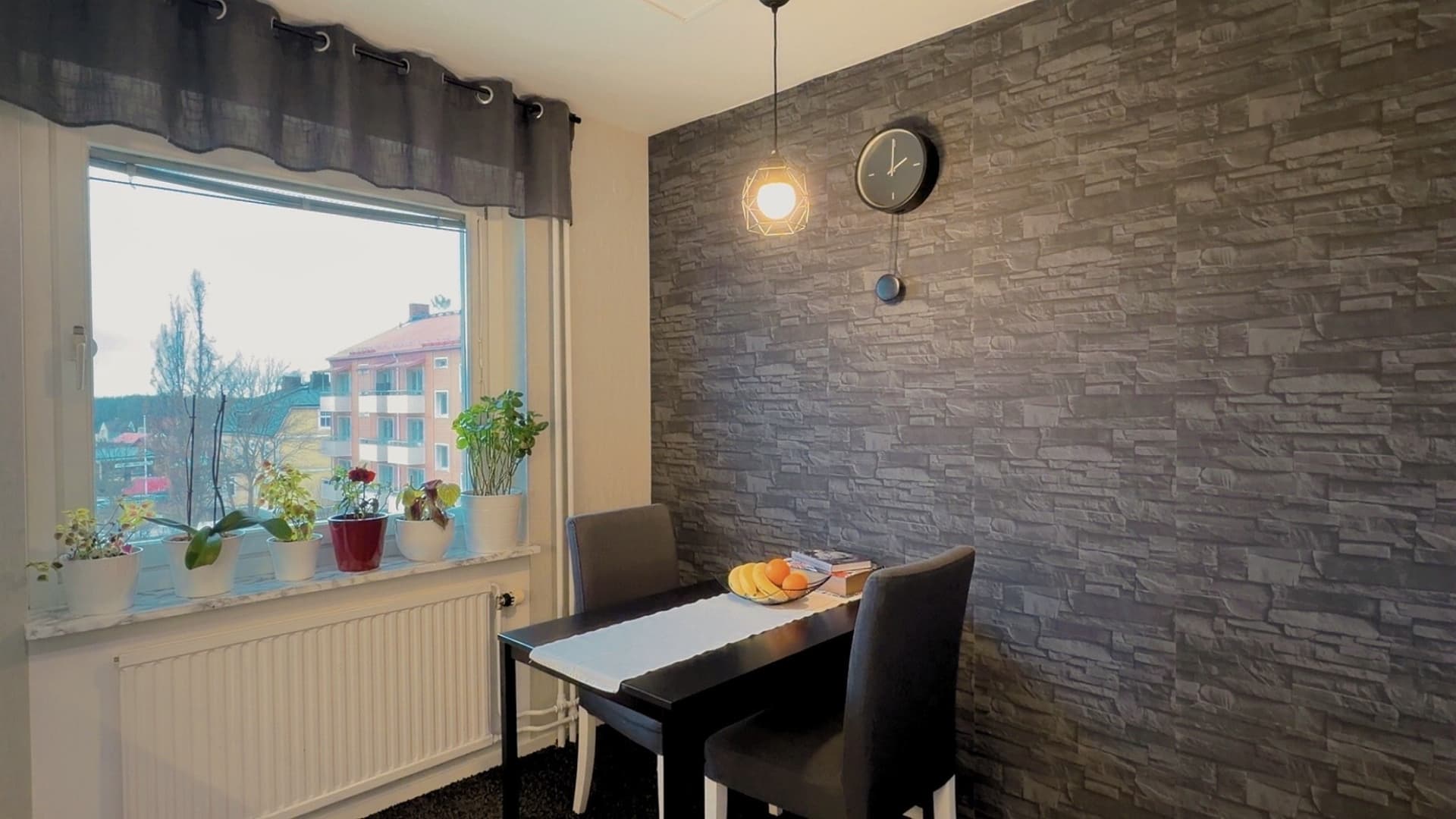 Hyreslägenhet på Sandviken i sandviken