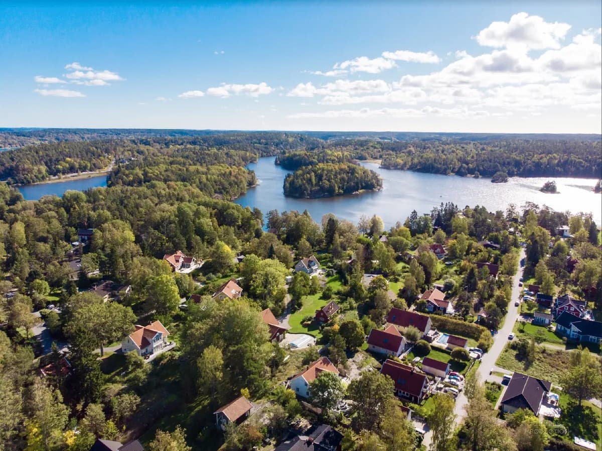 Stuga på Ekvägen i Tyresö