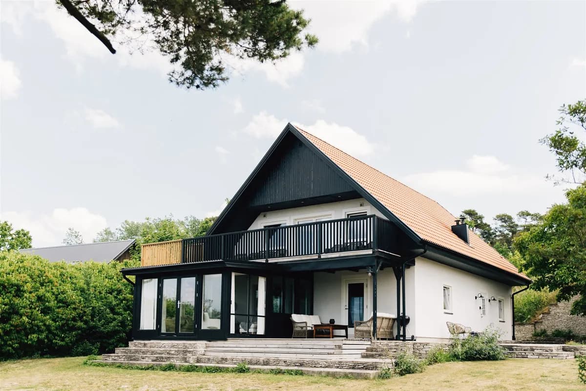 Hus på Väskinde Salthamn i Visby
