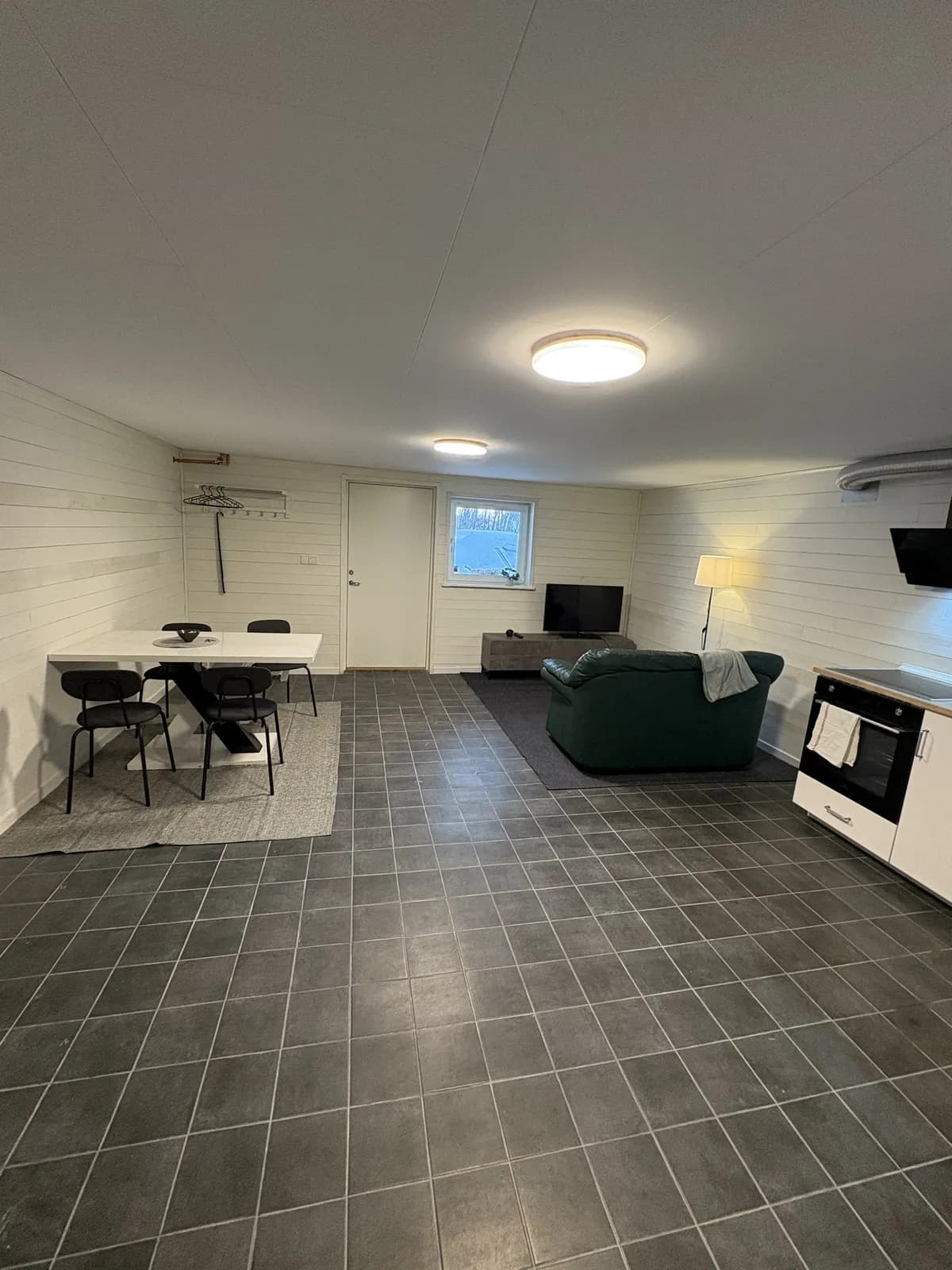 Hyreslägenhet på Södra Sunderbyn i sodra-sunderbyn