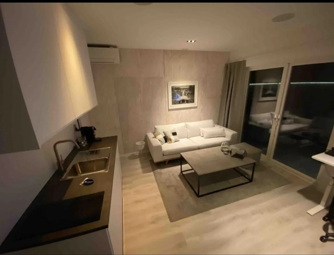 Stuga på Plurvägen i Halmstad