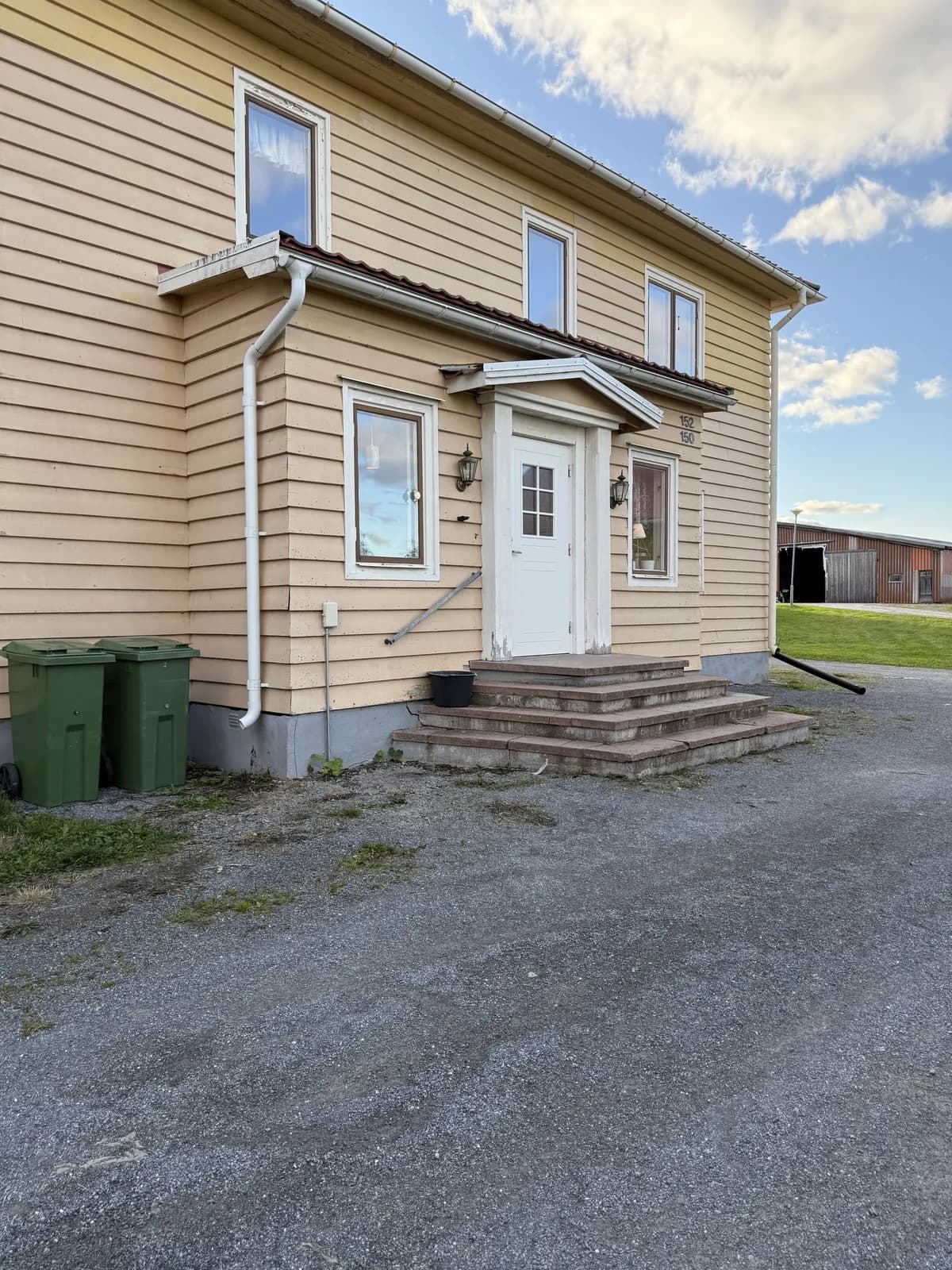 Lägenhet på Gärdsta i Hallen