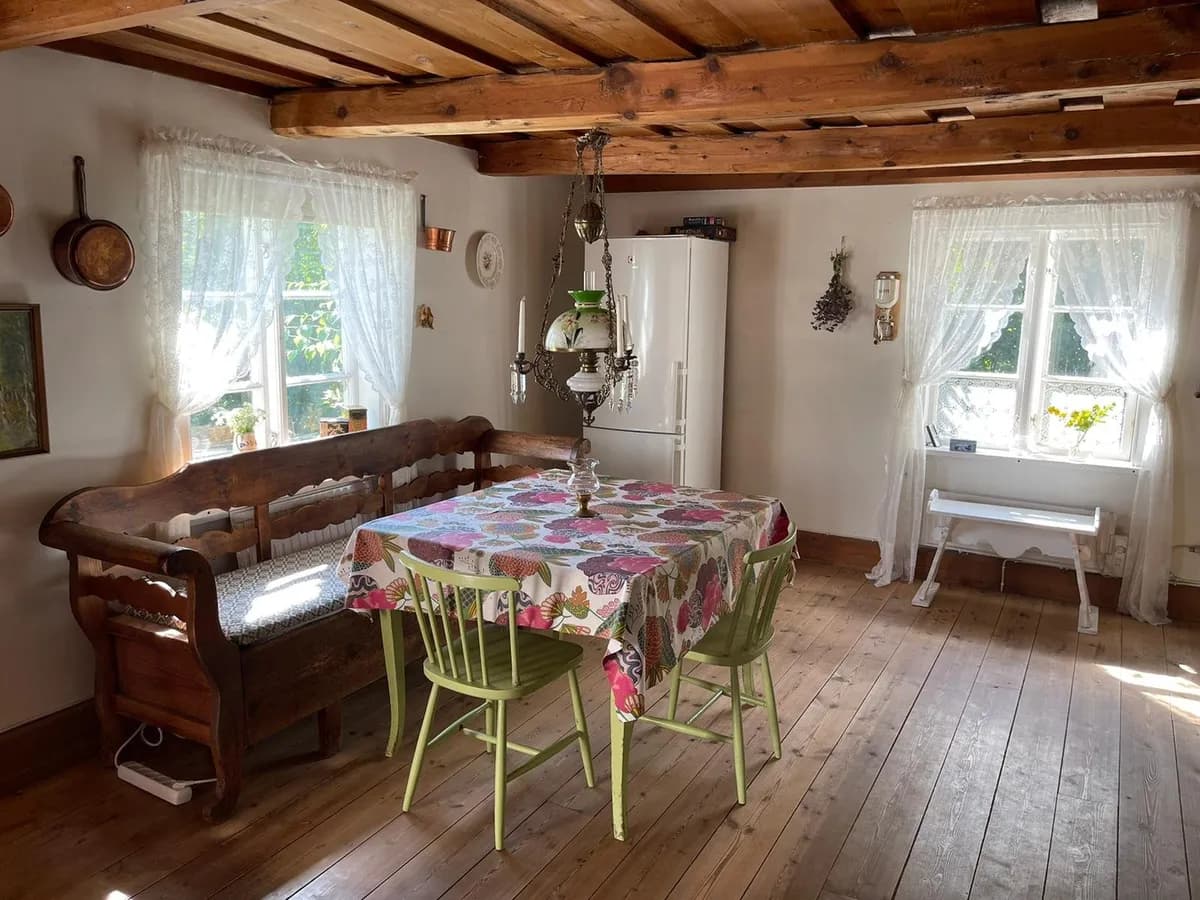 Stuga på Springtorpsvägen i Landfjärden