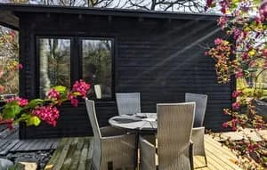 Stuga på Sissehallsvägen i Hasslö