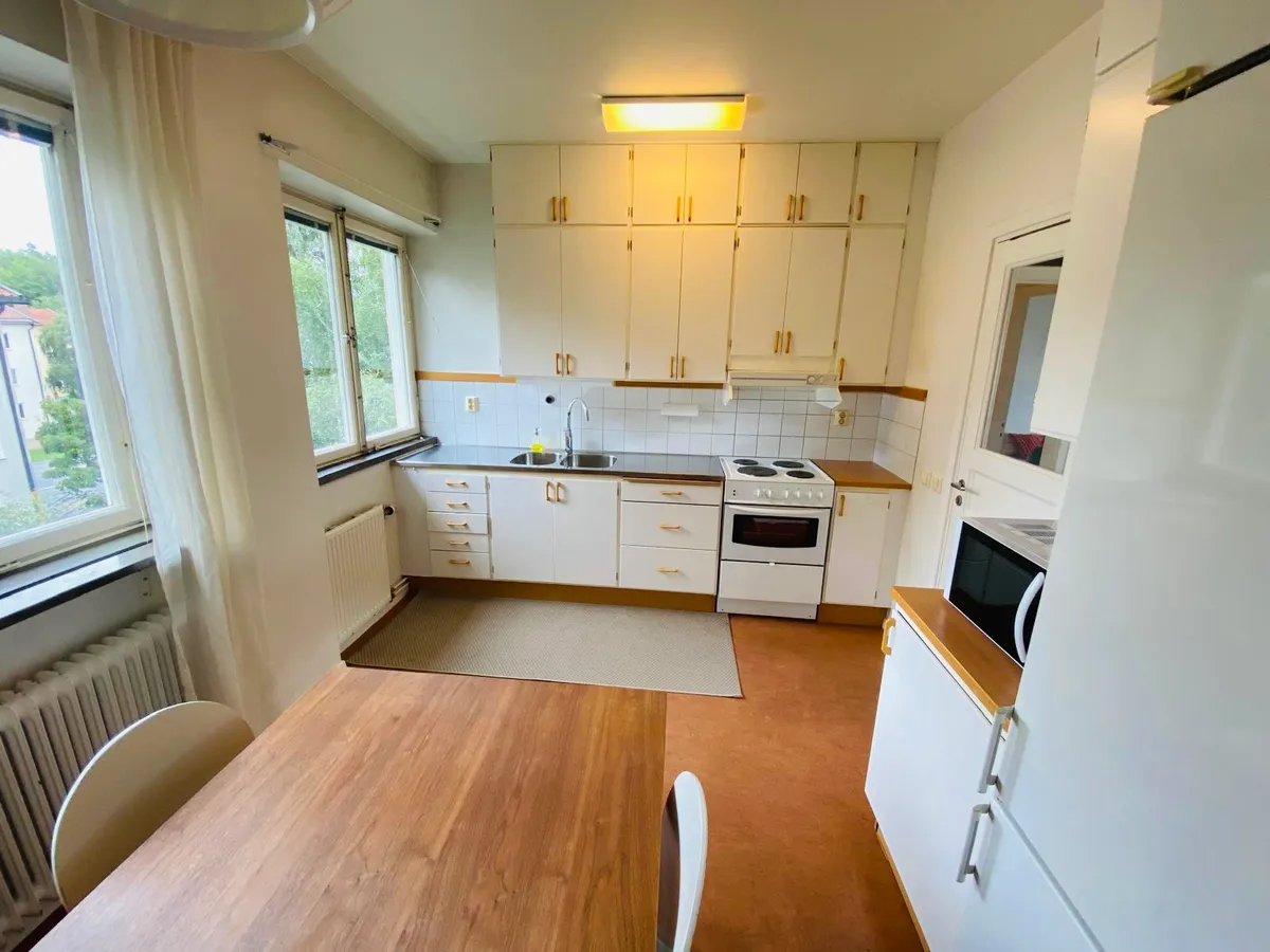 Hyreslägenhet på Bromma i bromma