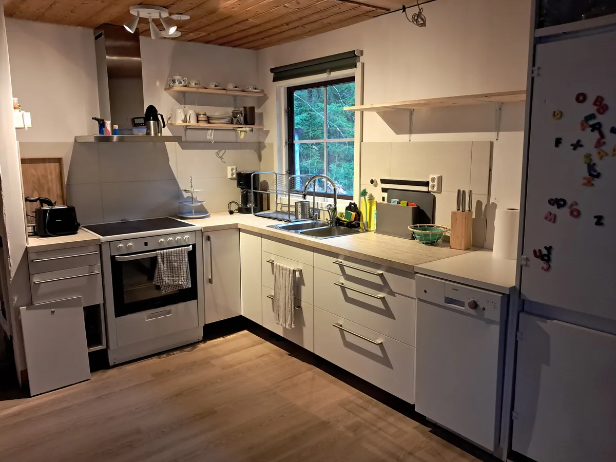 Stuga på Lövhagsvägen i RIALA