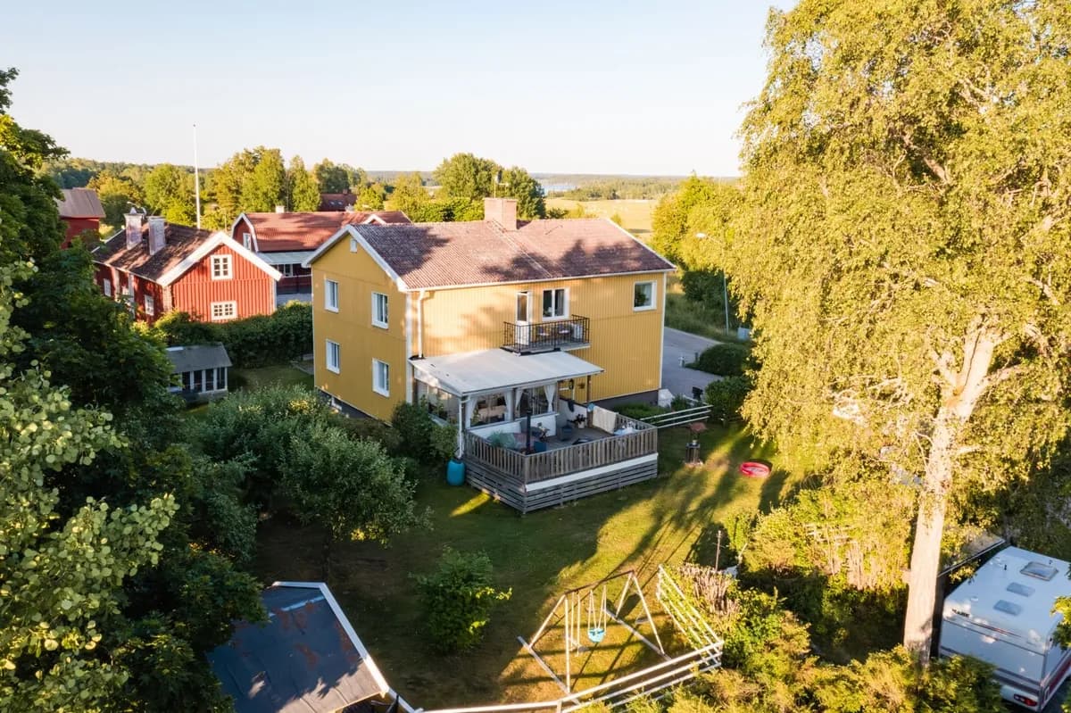 Hus på Lid Örsta Björkhult i Nyköping