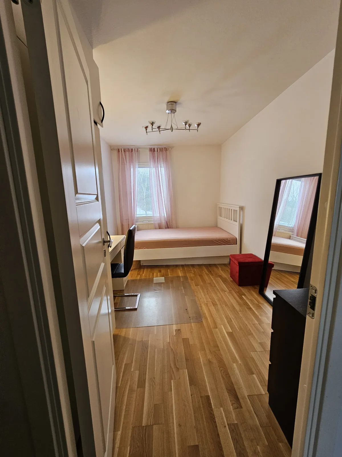 Hyreslägenhet på Kungsängen i kungsangen