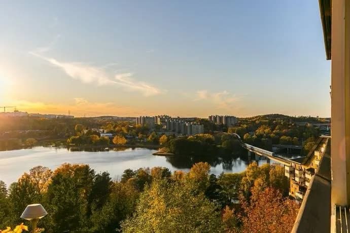 Hyreslägenhet på Vårby i varby