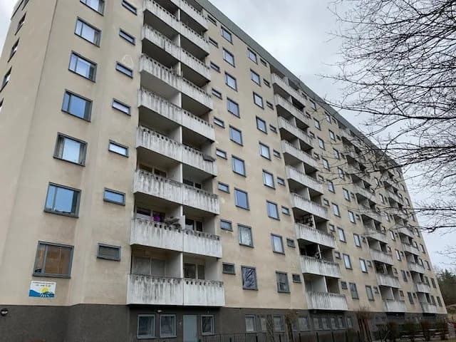 Lägenhet på Vita Liljans Väg i Skärholmen