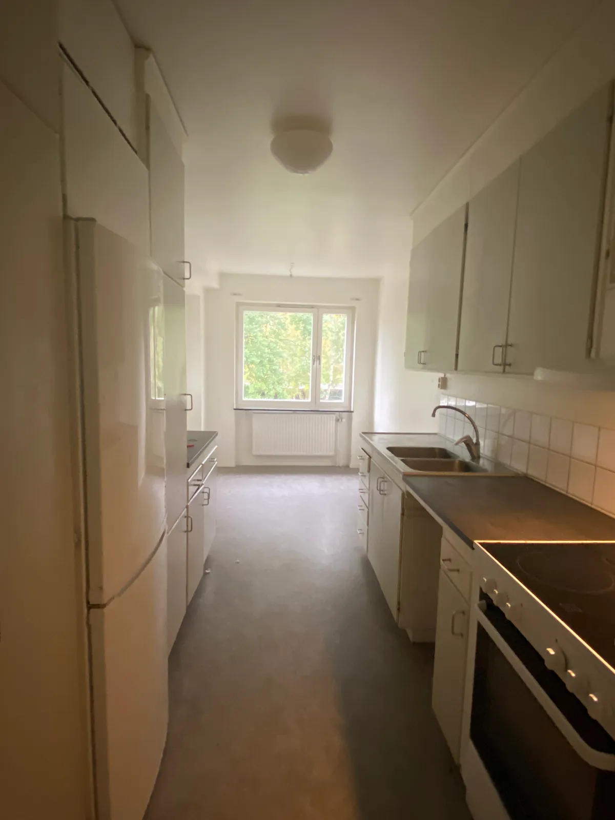 Hyreslägenhet på Blomstermåla i blomstermala