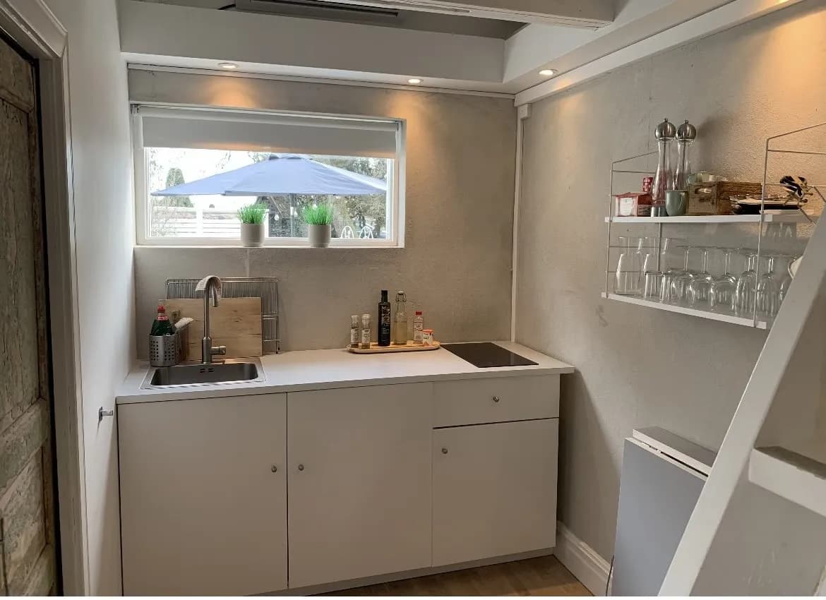 Stuga på Karlsrovägen i Halmstad