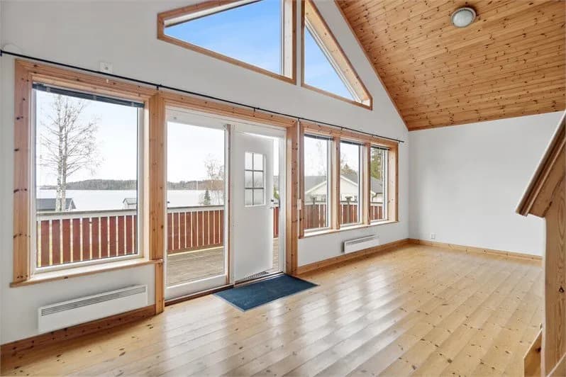 Stuga på Axviksvägen i Enhörna