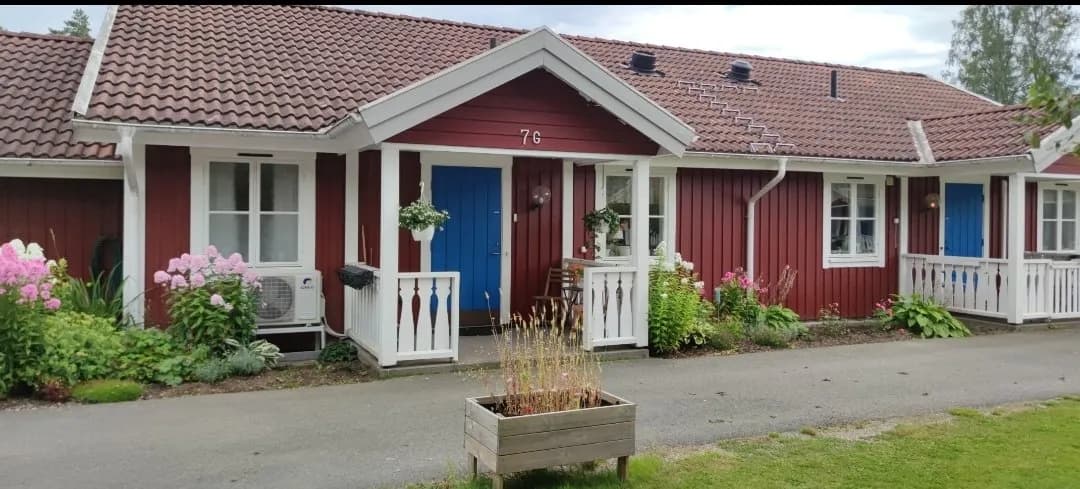 Parhus på Johannesbergsvägen i Ramkvilla