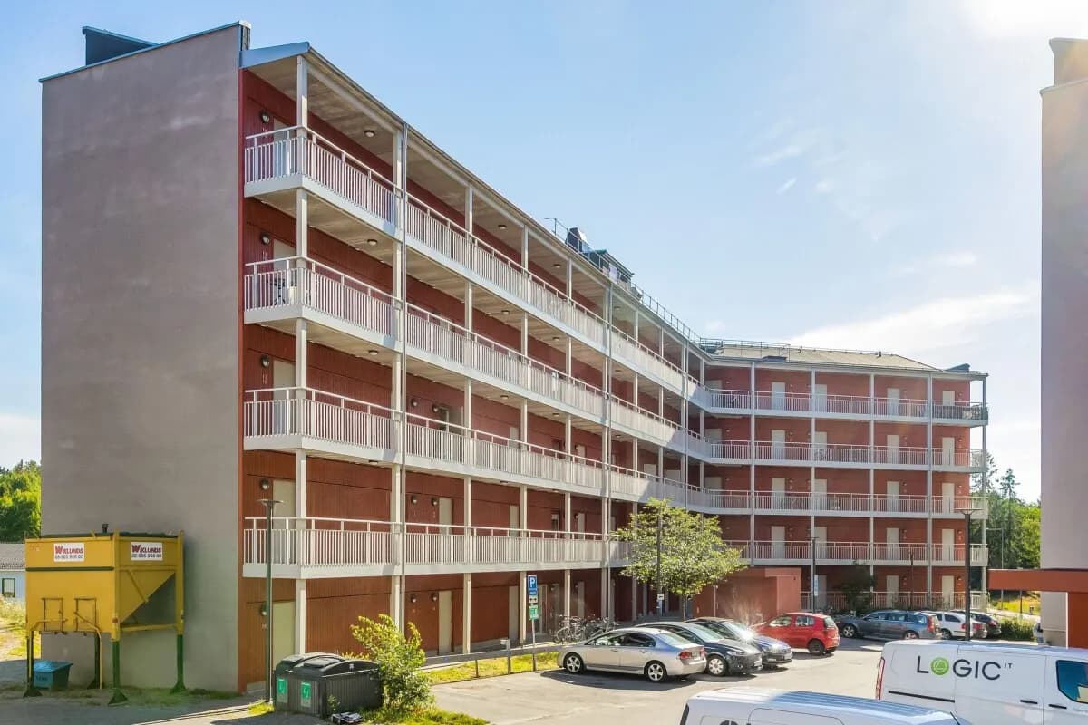 Property image 8