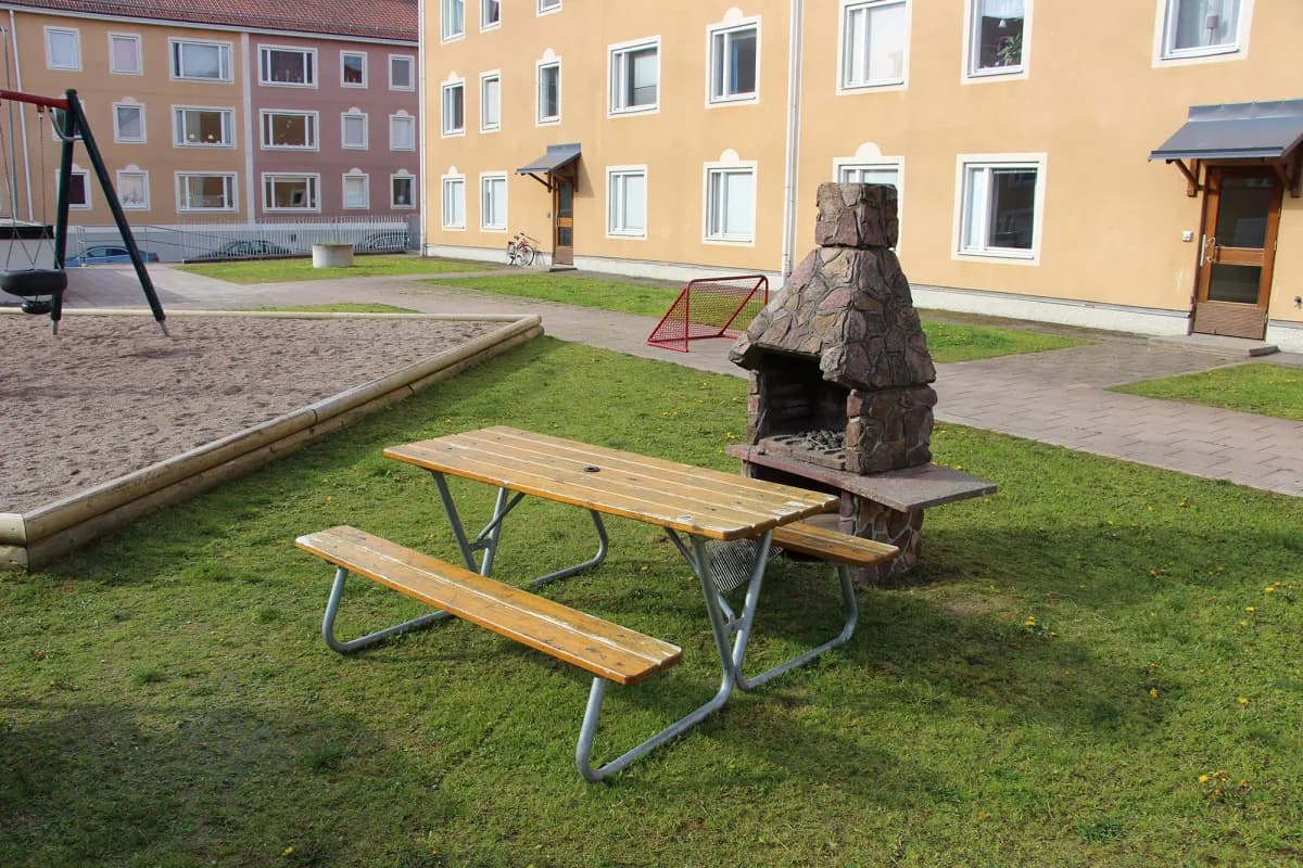 Property image 8