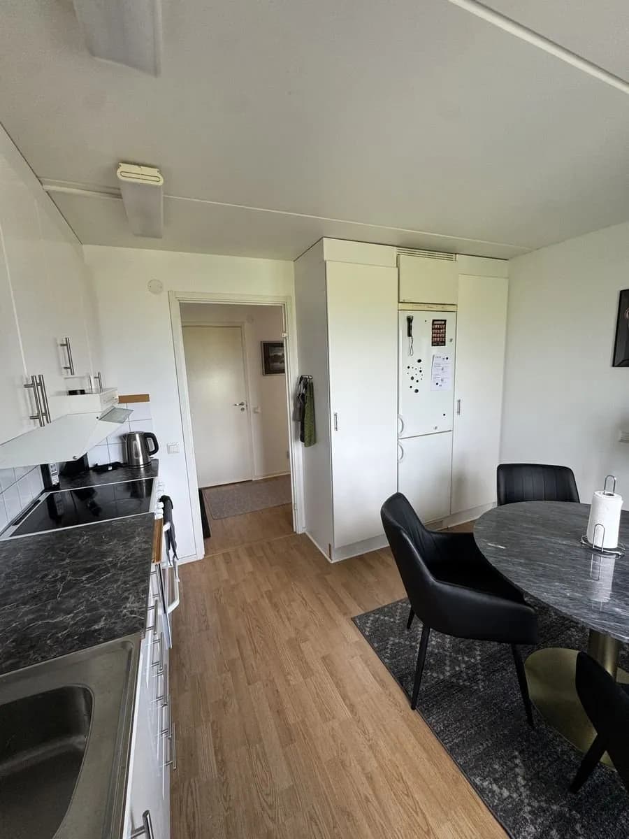 Hyreslägenhet på Segeltorp i segeltorp