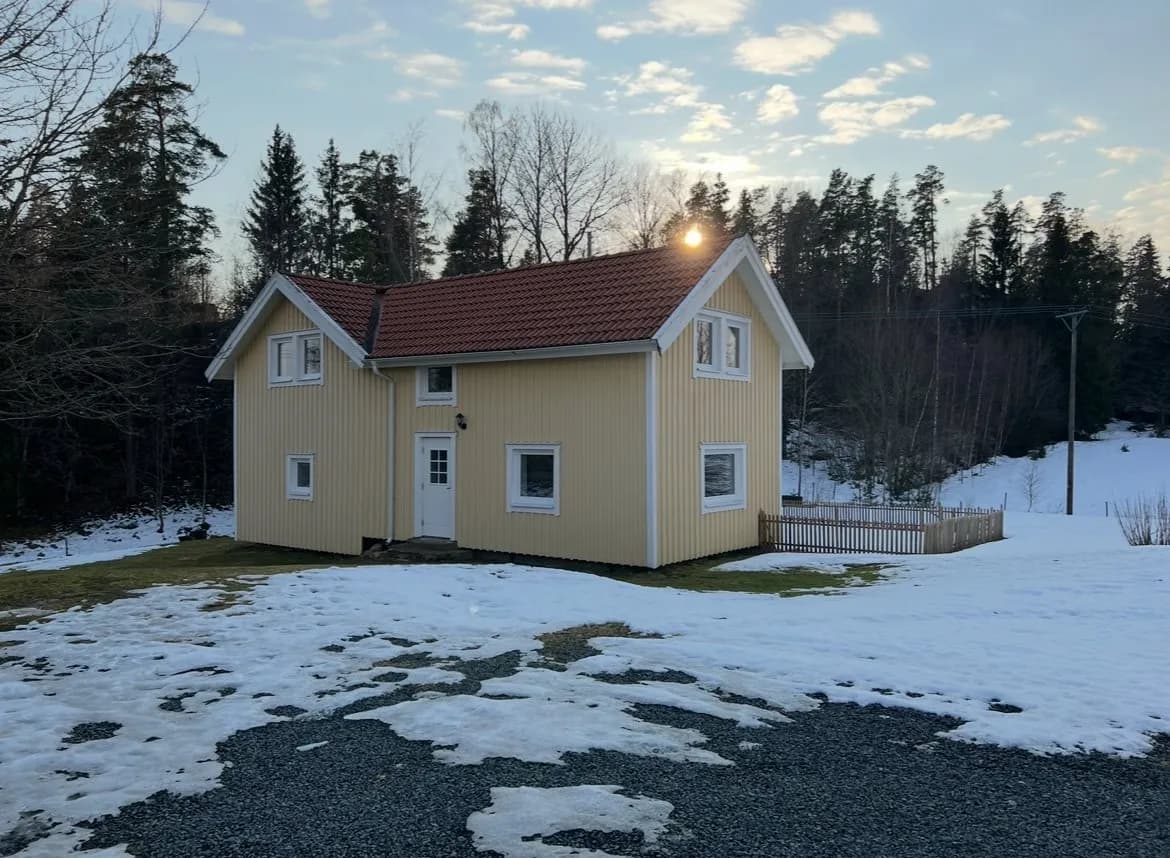 Hus på Lilla Västansjö i Jönköping