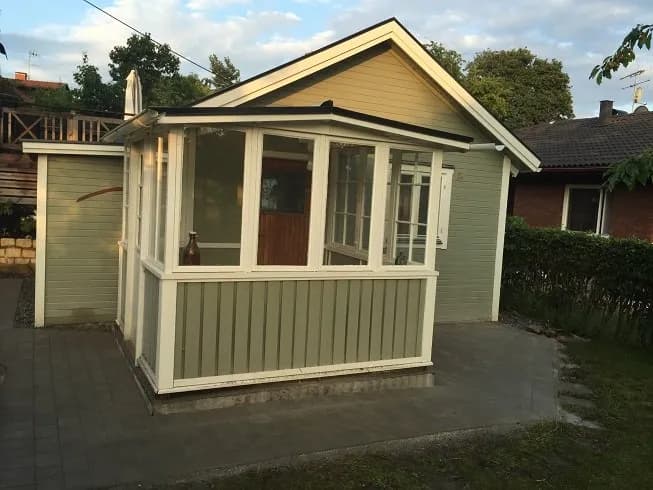 Stuga på Cervins väg i Spånga