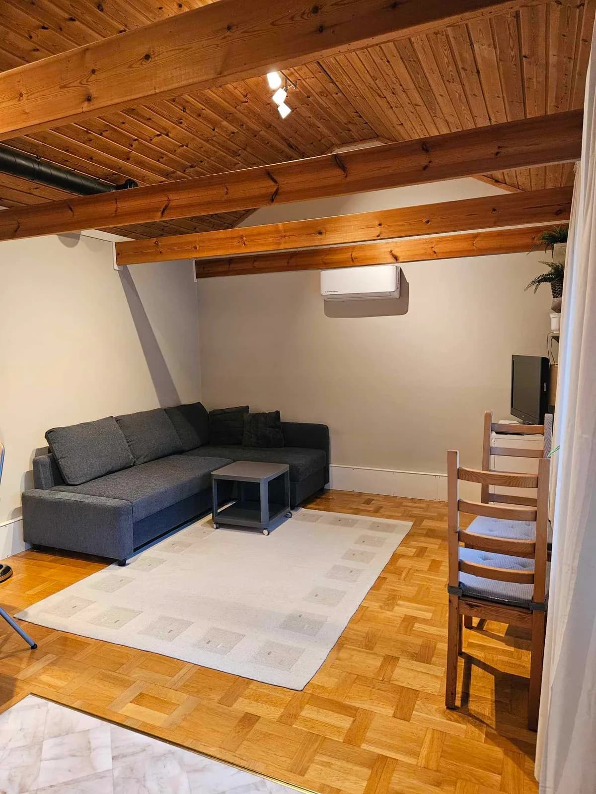 Stuga på Klövbergsvägen i Tyresö