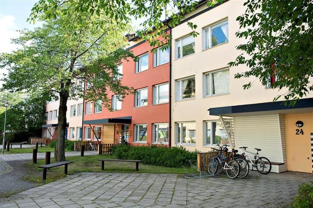 Hyreslägenhet på Bro i bro