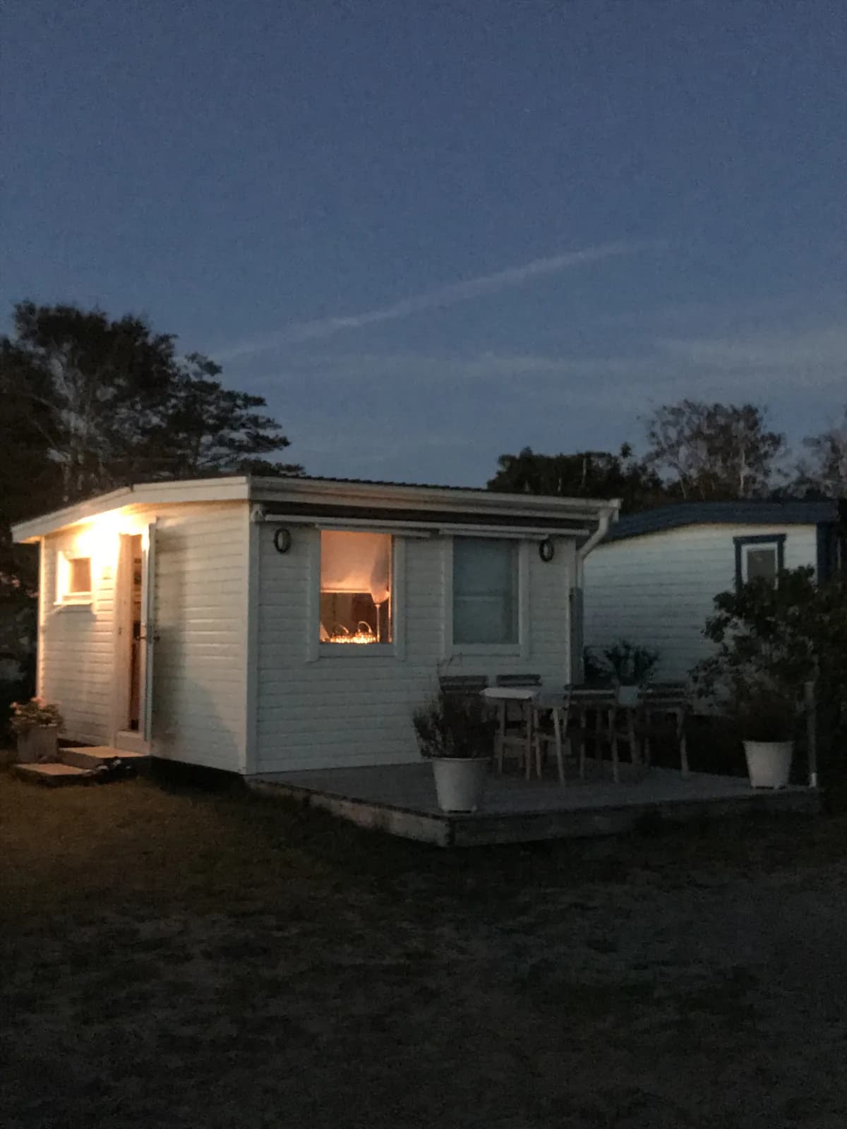 Stuga på Knoten, Sunnanvindsvägen /Sommarvägen i Falkenberg