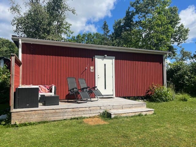 Stuga på Hagbyvägen i Täby