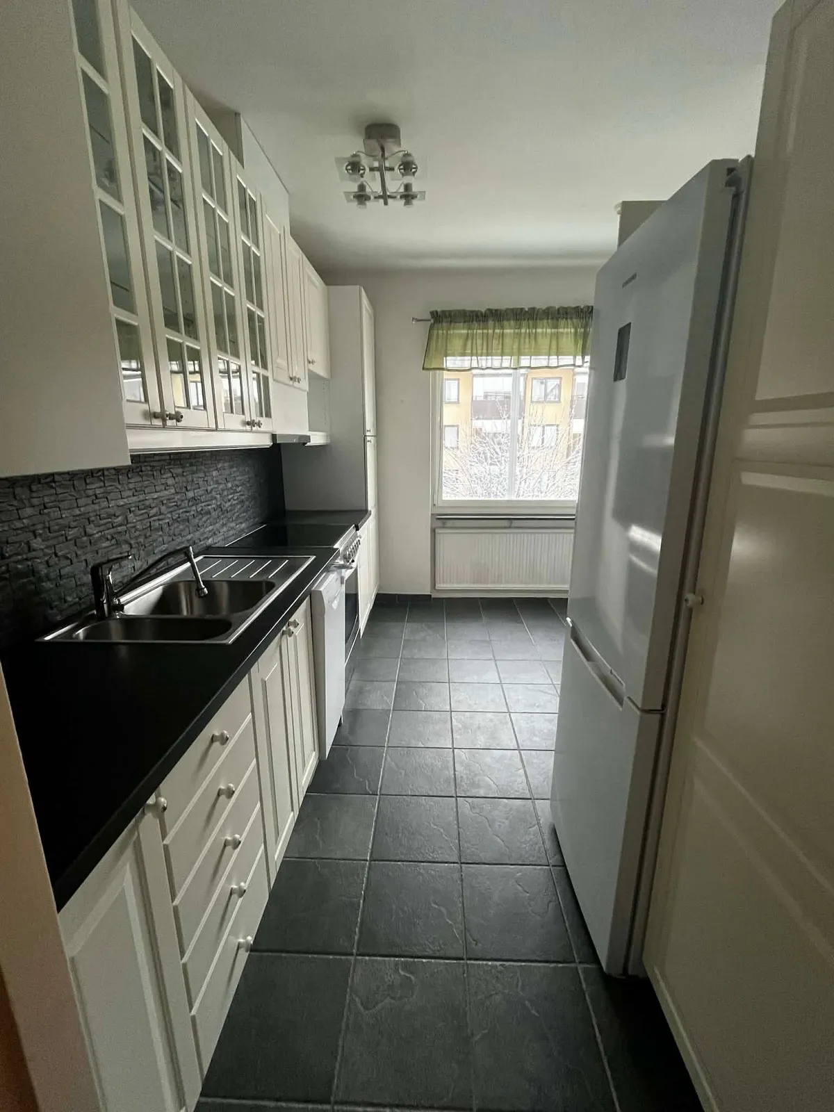 Hyreslägenhet på Sandviken i sandviken