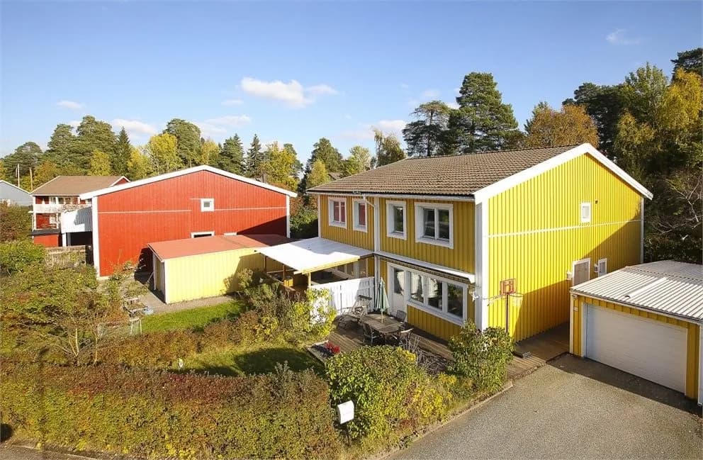 Parhus på Torparfars väg i Vällingby