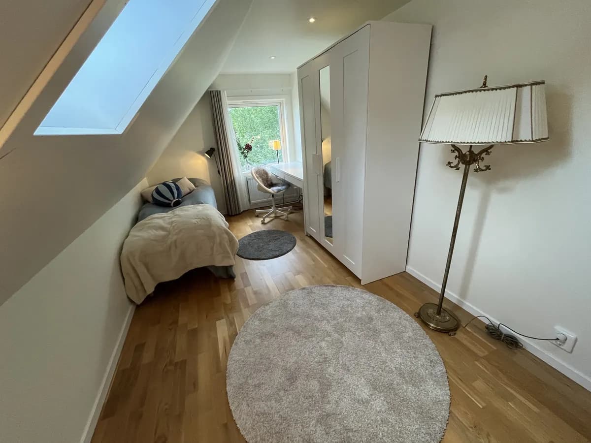 Property image 8