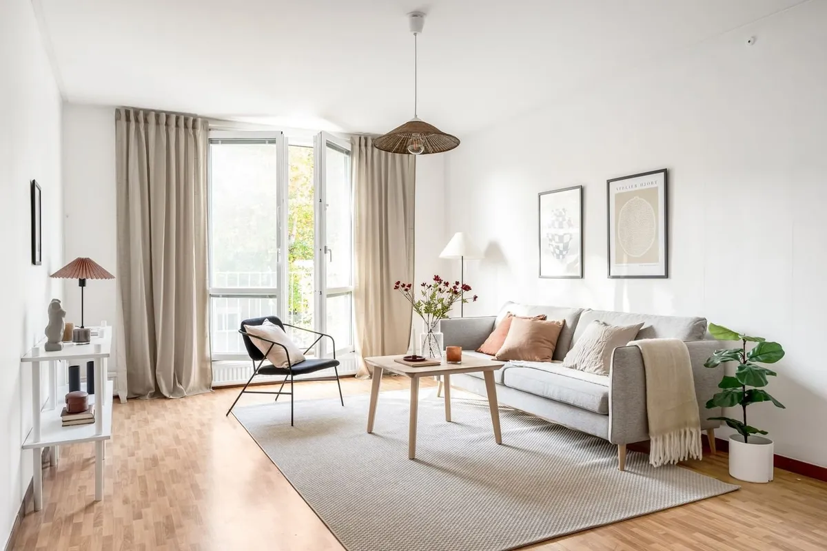 Hyreslägenhet på Vårby i varby