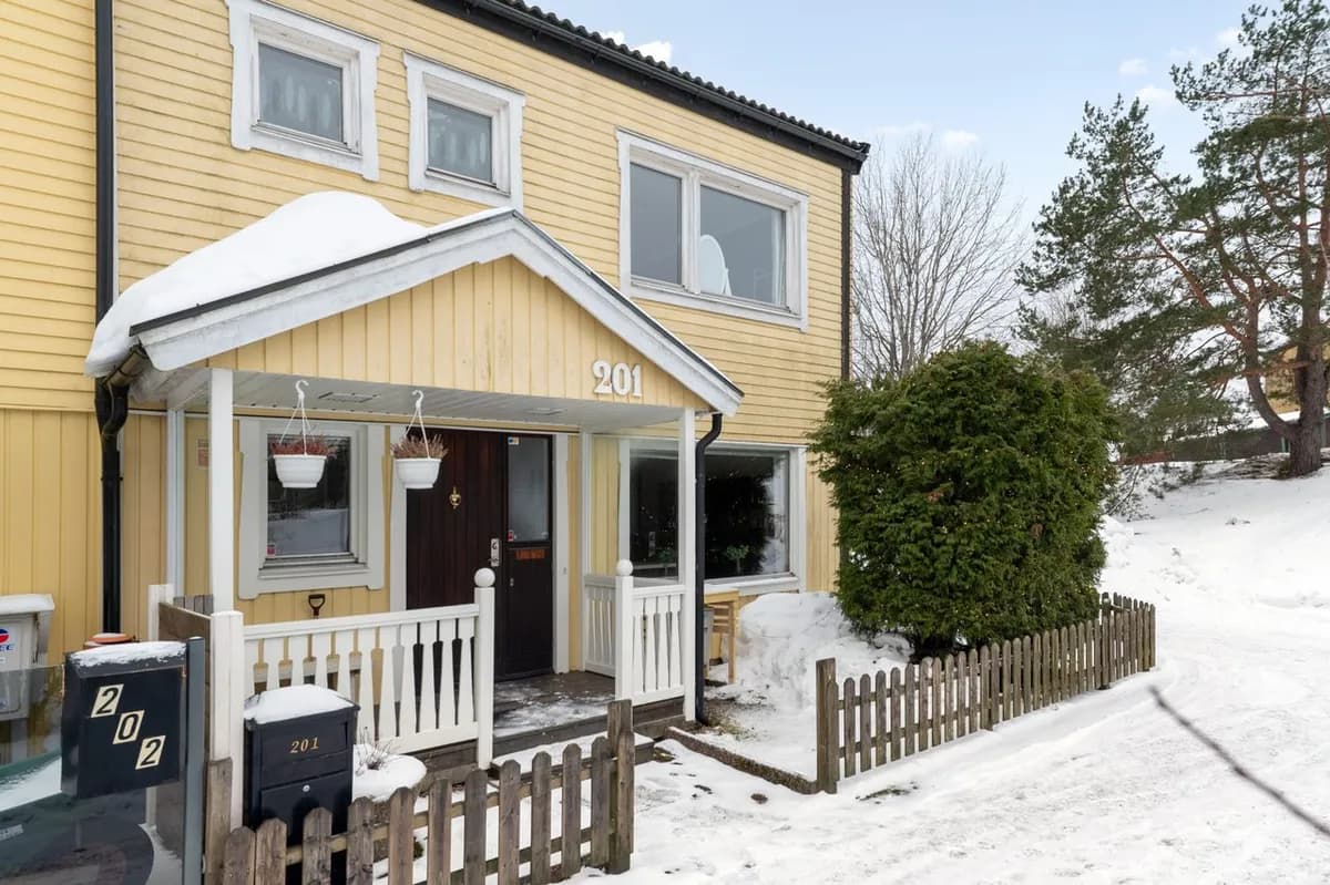 Hyreslägenhet på Haninge i haninge