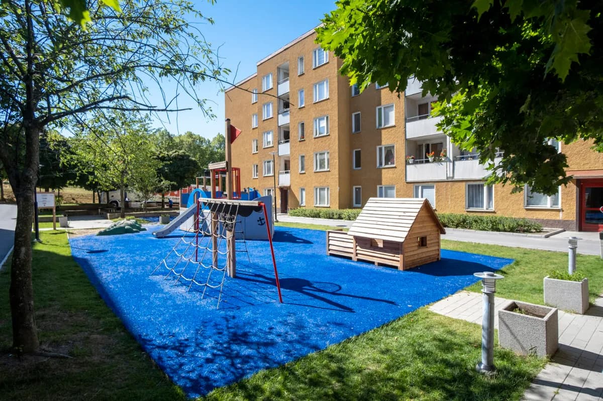 Lägenhet på Vårby Allé i Vårby