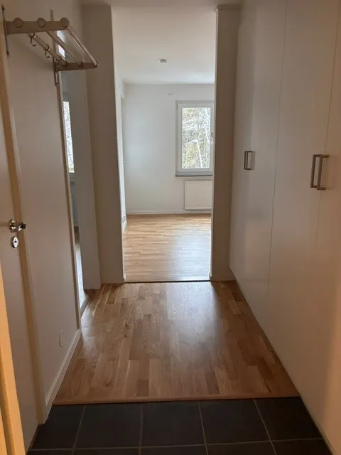 Hyreslägenhet på Hisings Backa i hisings-backa