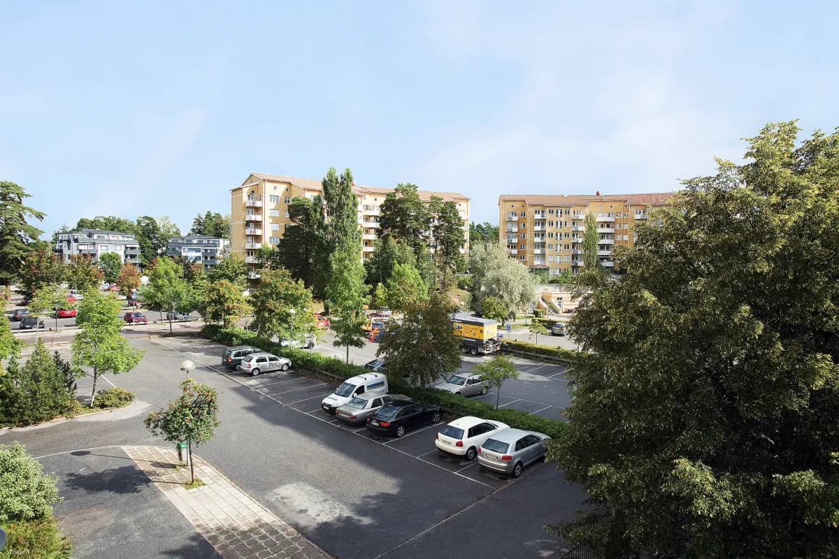 Hyreslägenhet på Täby i taby